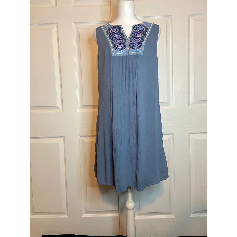 Luxology Blue Embroidered Beaded V-Neck Sleeveless Shift Dress Size 6 Y6296112